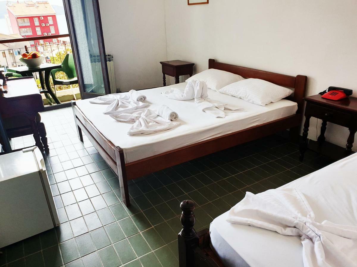 Hotel Sumadija Rafailovici Бечичі Екстер'єр фото