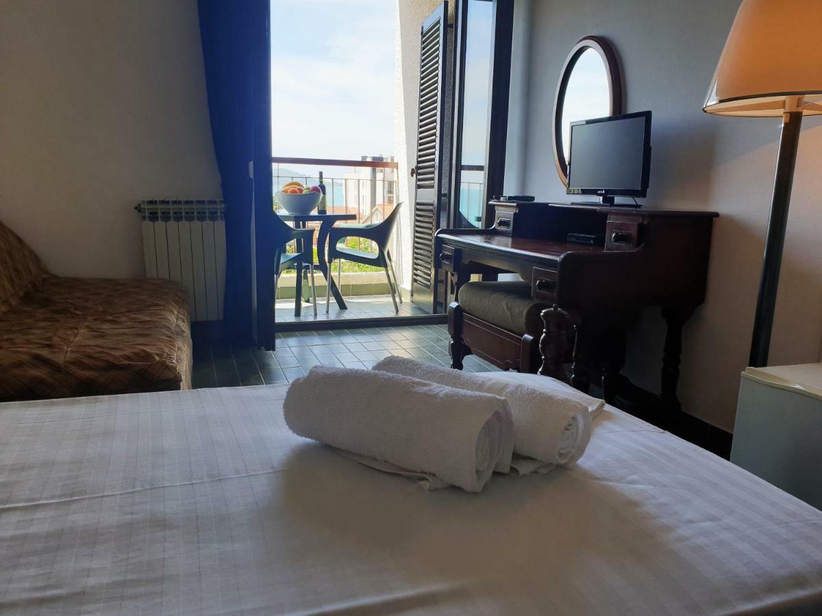 Hotel Sumadija Rafailovici Бечичі Екстер'єр фото