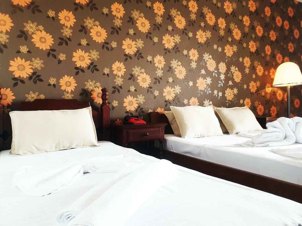 Hotel Sumadija Rafailovici Бечичі Екстер'єр фото